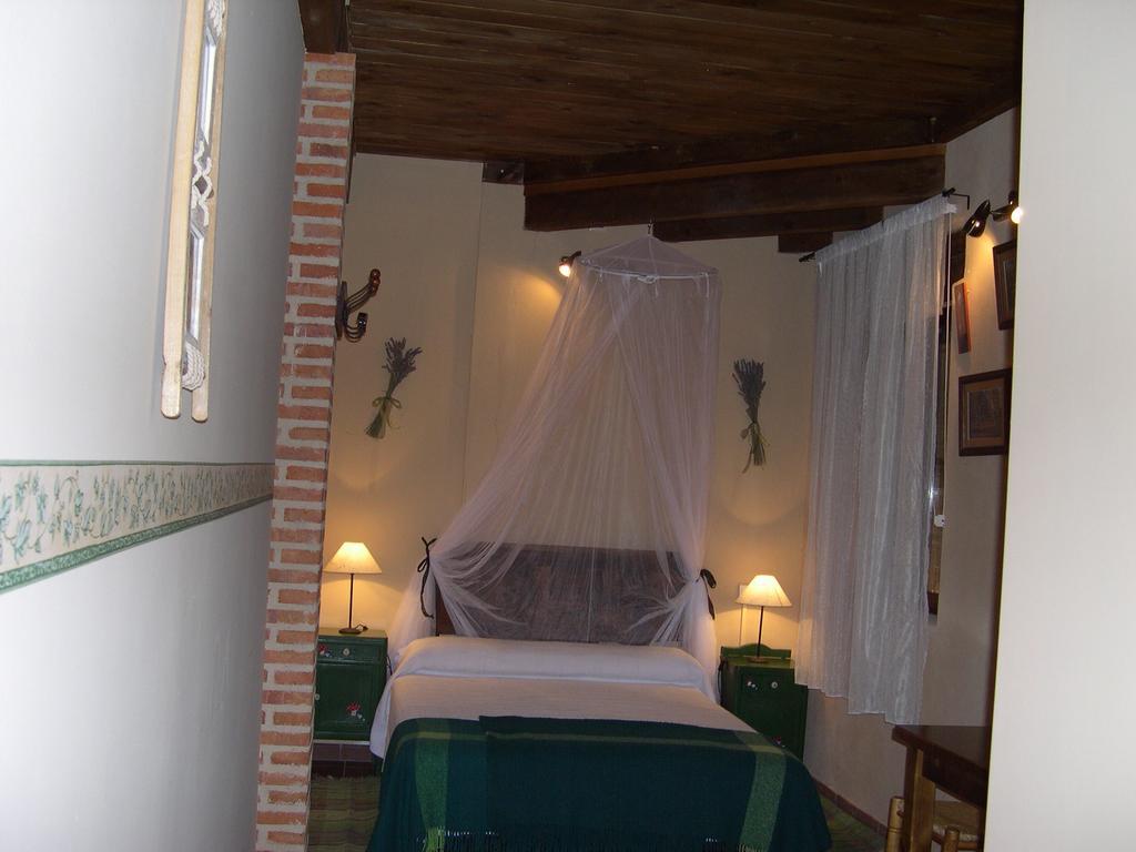 La Huerta De San Lorenzo Hotel เซโกเวีย ห้อง รูปภาพ